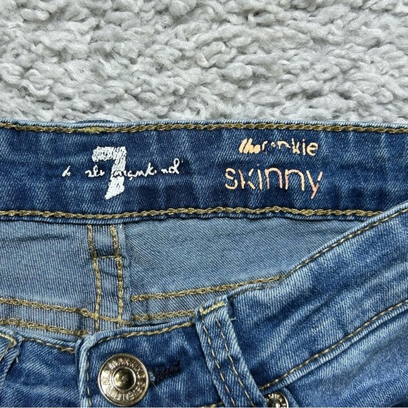 7 For All Mankind Shorts Girls 12 Denim Cut Offs Distressed Holes Raw Hem Summer - Picture 2 of 4